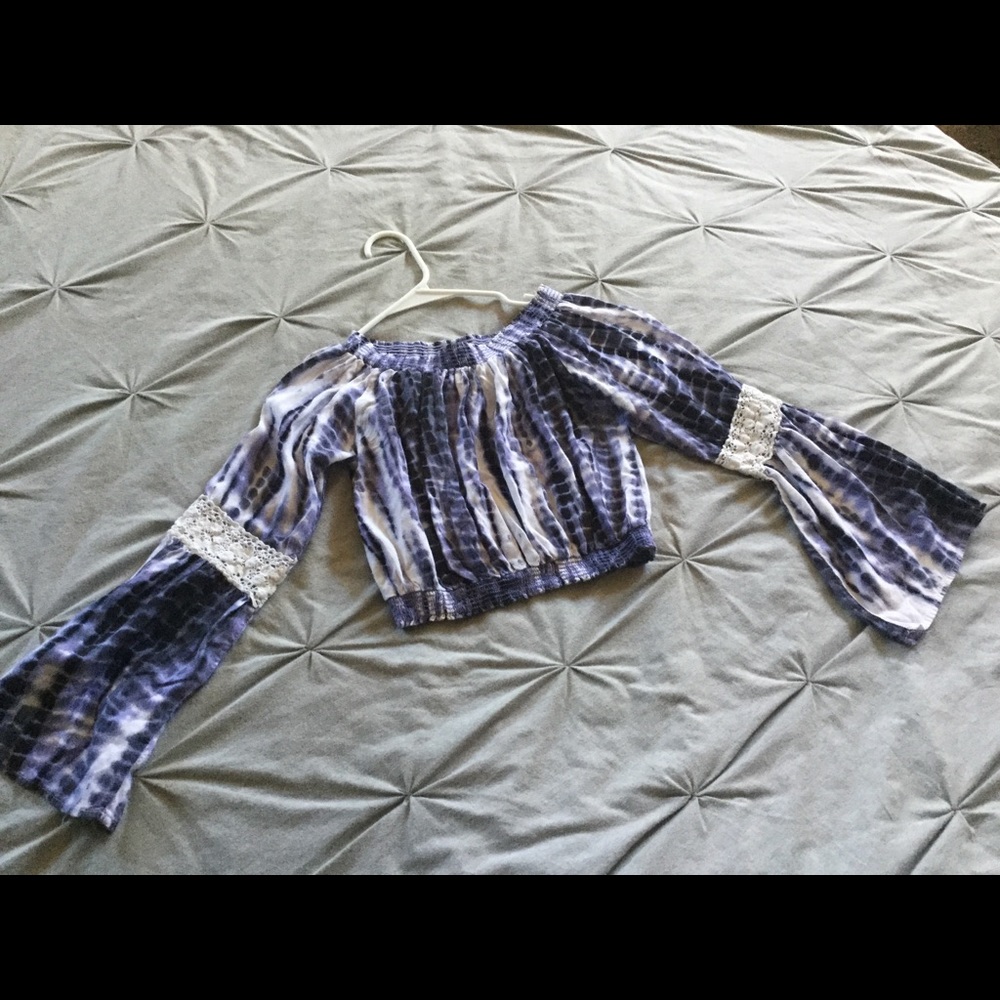 Lucy Love, Riley & Grey Peasant Blouse.